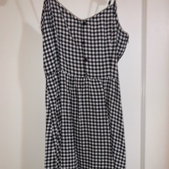 Checkered Dress - Picture 3 of 9
